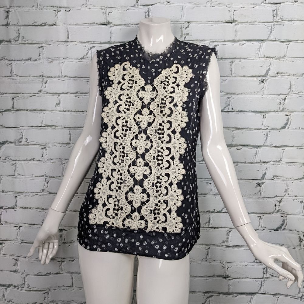 ABS platinum Allen Schwartz silk tank top with crochet applique size small